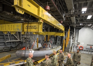 1st Marine Division visits the Naval Base San Diego