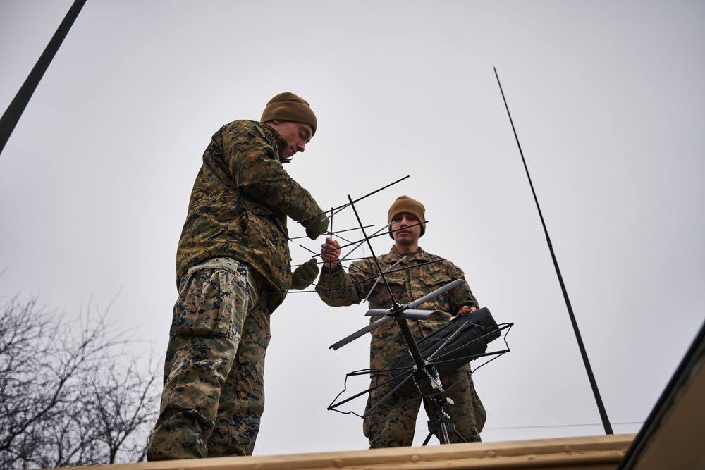 4th Marine Aircraft Wing conducts simulated training