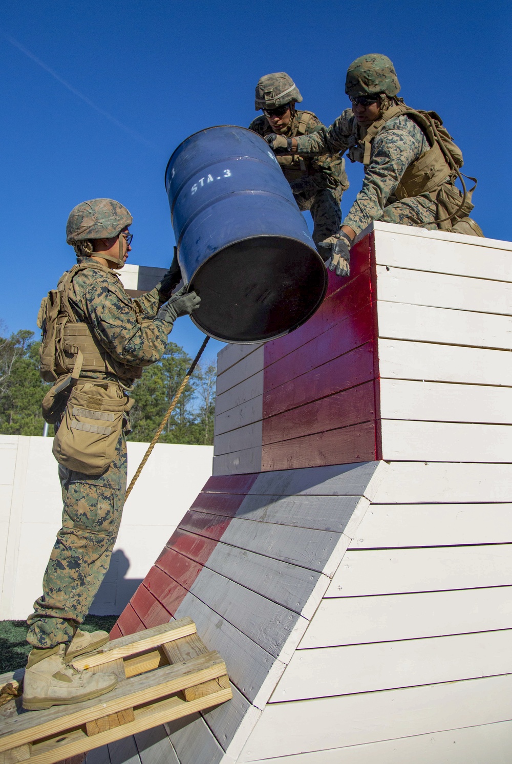 2nd AA Bn becomes first unit to negotiate Camp Lejeune’s new Leadership Reaction Course