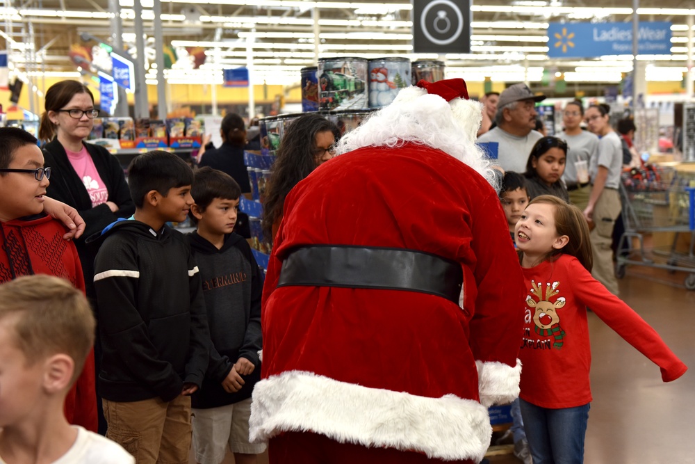 Operation Blue Santa: Shop with a Cop
