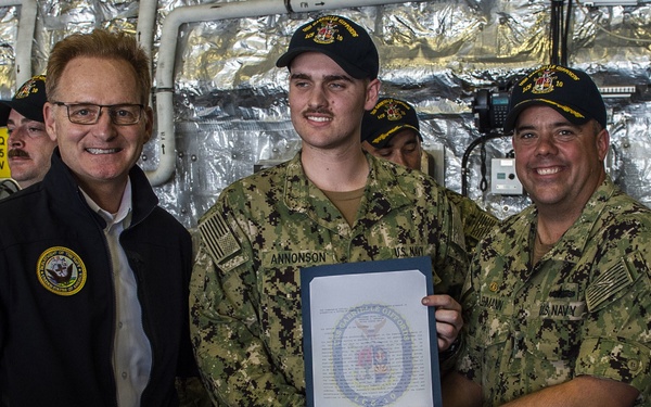Acting SECNAV Visits Singapore