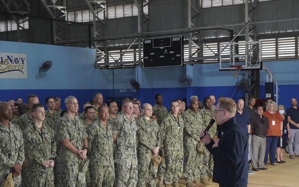 Acting SECNAV Visits Singapore