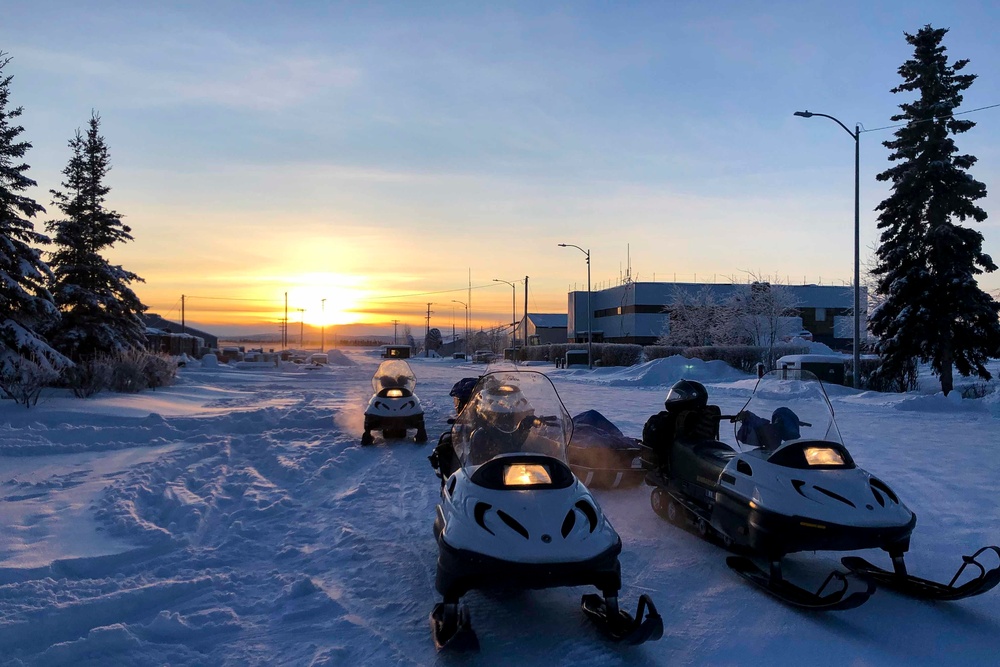 US Marines deliver Christmas by snowmobile to remote Alaskan towns