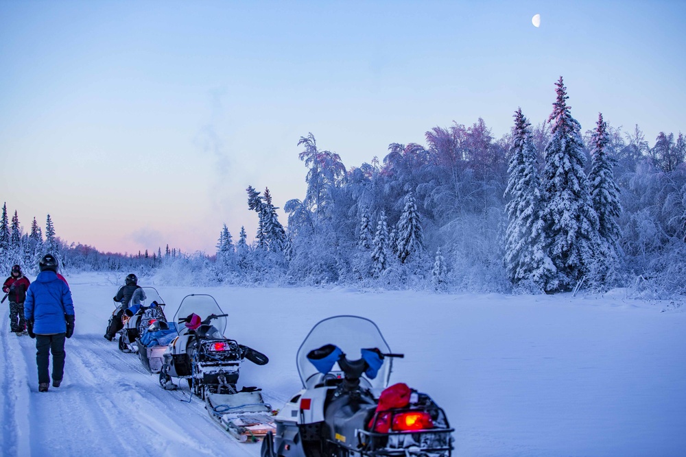 US Marines deliver Christmas by snowmobile to remote Alaskan towns