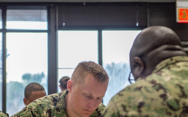 VP-5 Sailors take advancement exam