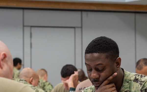 VP-5 Sailors take advancement exam