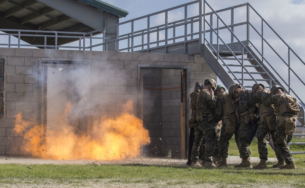 basic structural explosive breaching