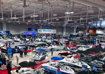 Boaters visit Corps of Engineers booth at Nashville Boat Show