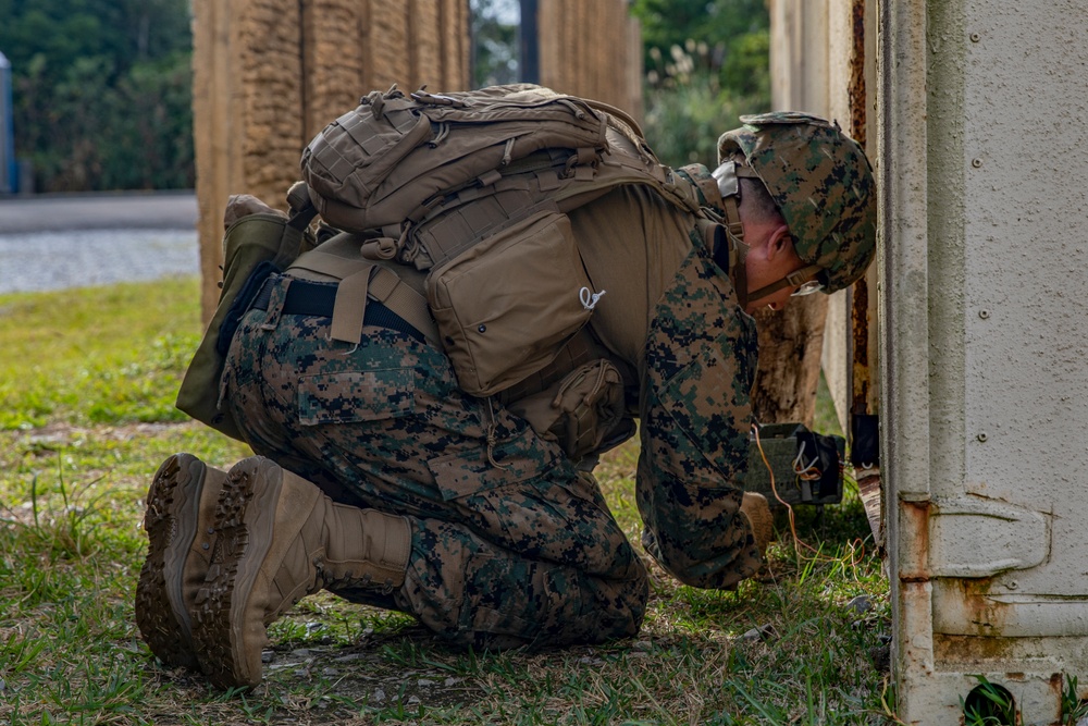 A Bigger Bang | EOD Marines with 3rd MLG conduct EODFEX 20.1