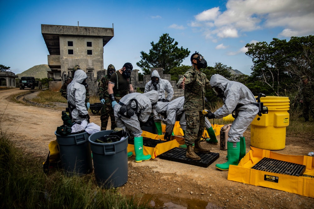 A Bigger Bang | EOD Marines with 3rd MLG conduct EODFEX 20.1