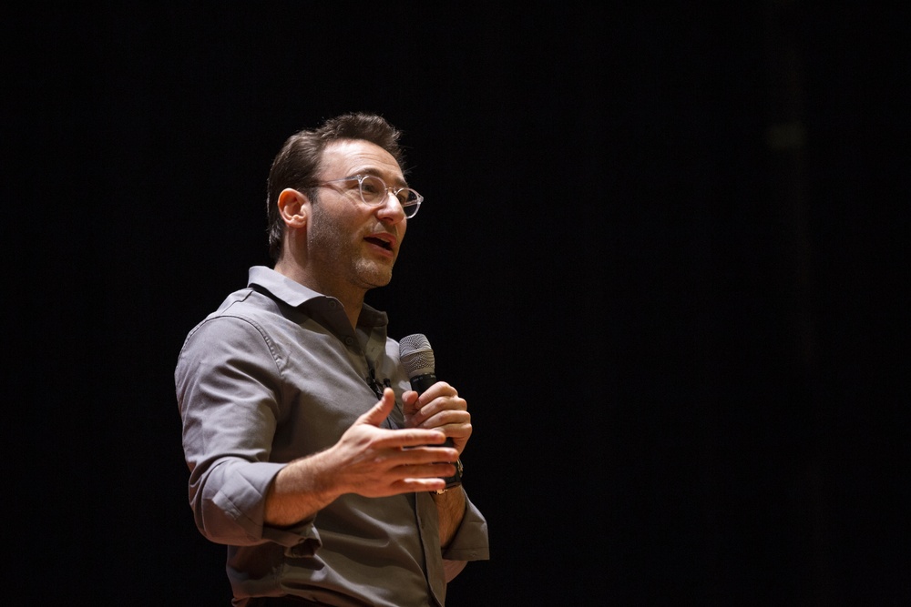 Simon Sinek speaks to I MIG Marines