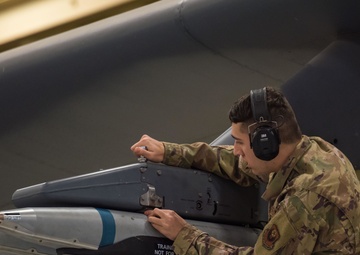 Cannon weapons loading crews put their skills to the test during 4th quarter competition