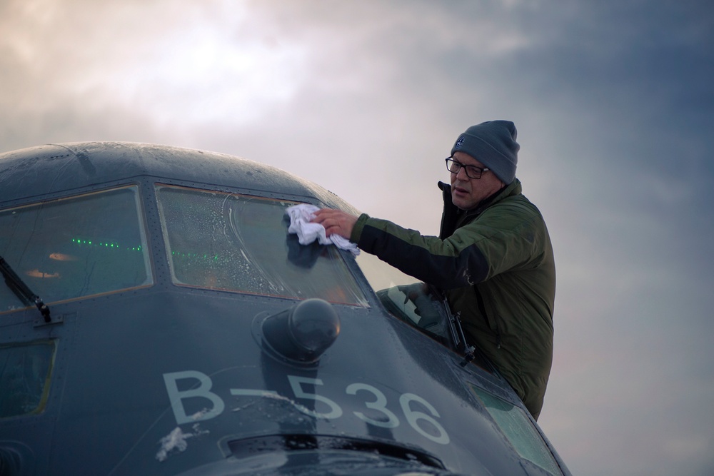 Danish Air Force De-Frost C-130 for Alpena Take-Off