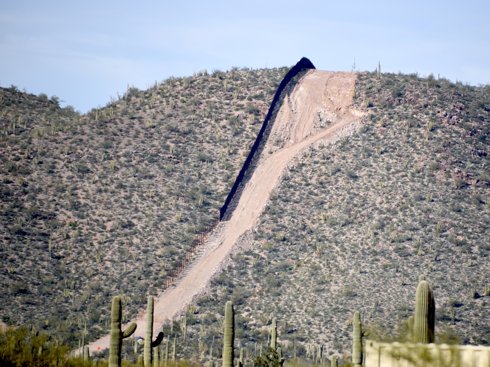 DVIDS - Images - Border Barrier construction photos, Tucson 1 & 2 ...