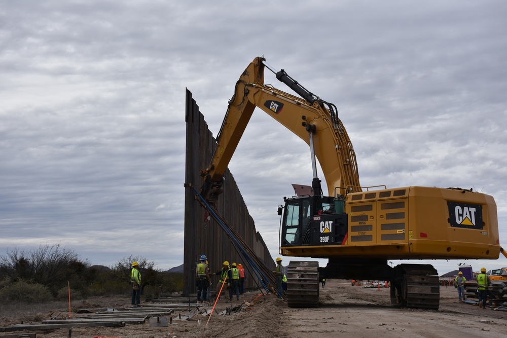 DVIDS - Images - Border Barrier Construction Photos, Tucson 3 [Image 25 ...