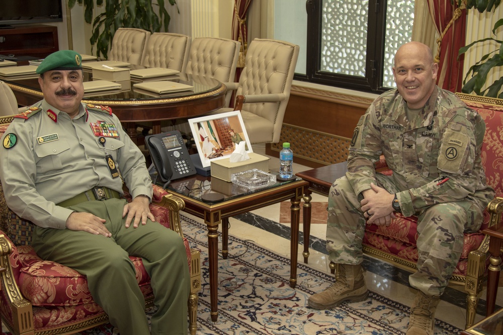 Kuwait National Guard Undersecretary meets with ASG - Kuwait commander