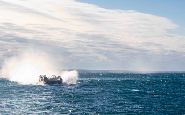 LCAC transits in Atlantic Ocean