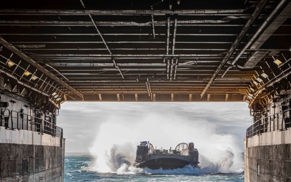 LCAC enters New York's well deck