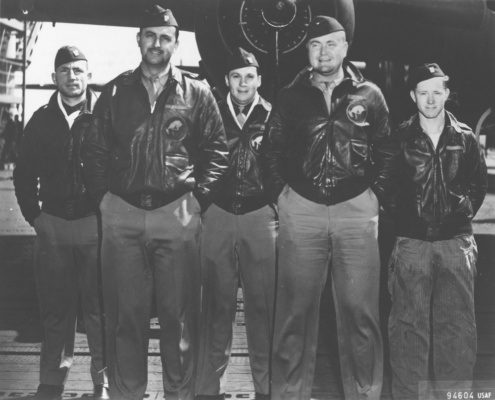 Doolittle Tokyo Raiders, Crew No. 5