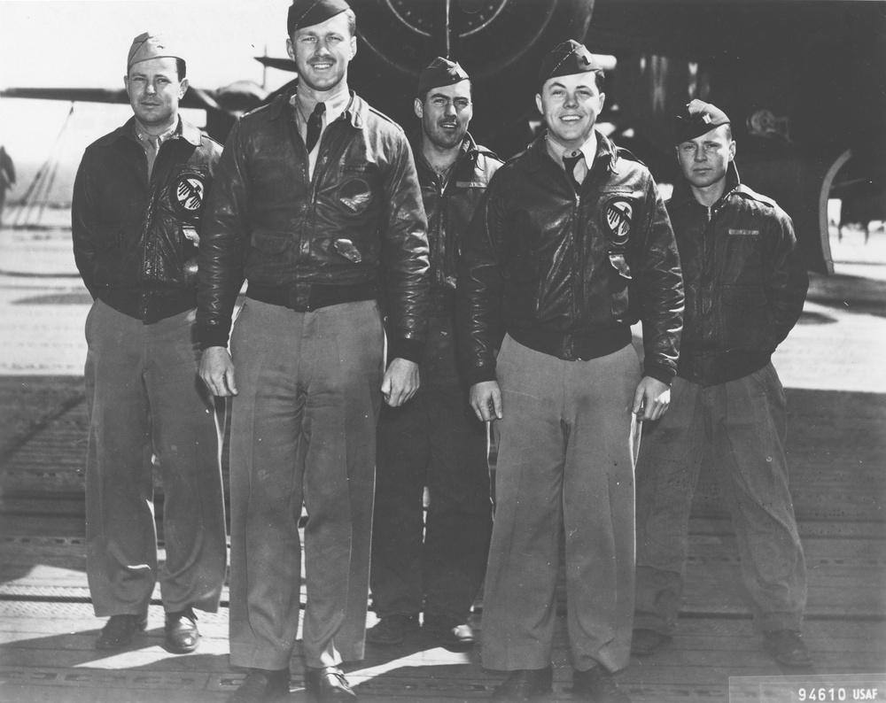 Doolittle Tokyo Raiders, Crew No. 11