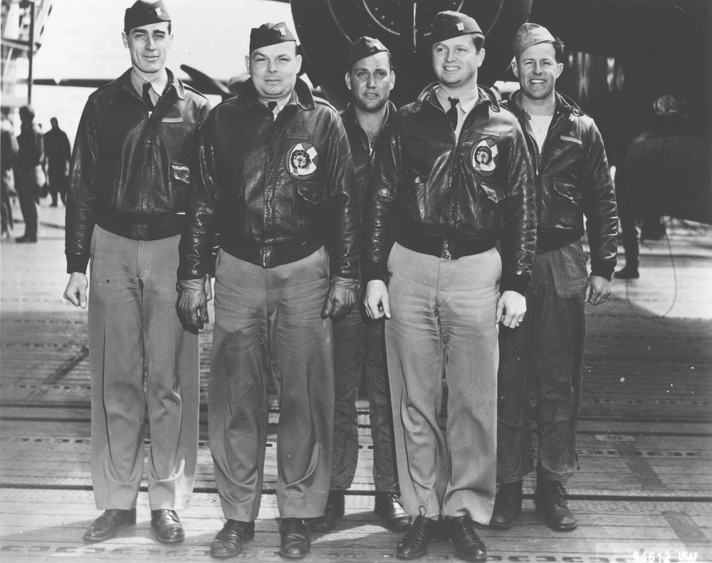 Doolittle Tokyo Raiders, Crew No. 13