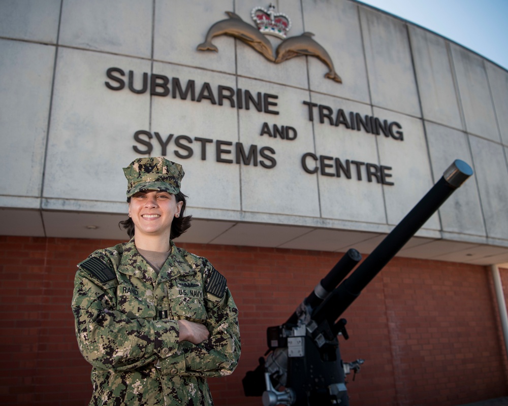 U.S. Exchange Submariners Serve Down Under