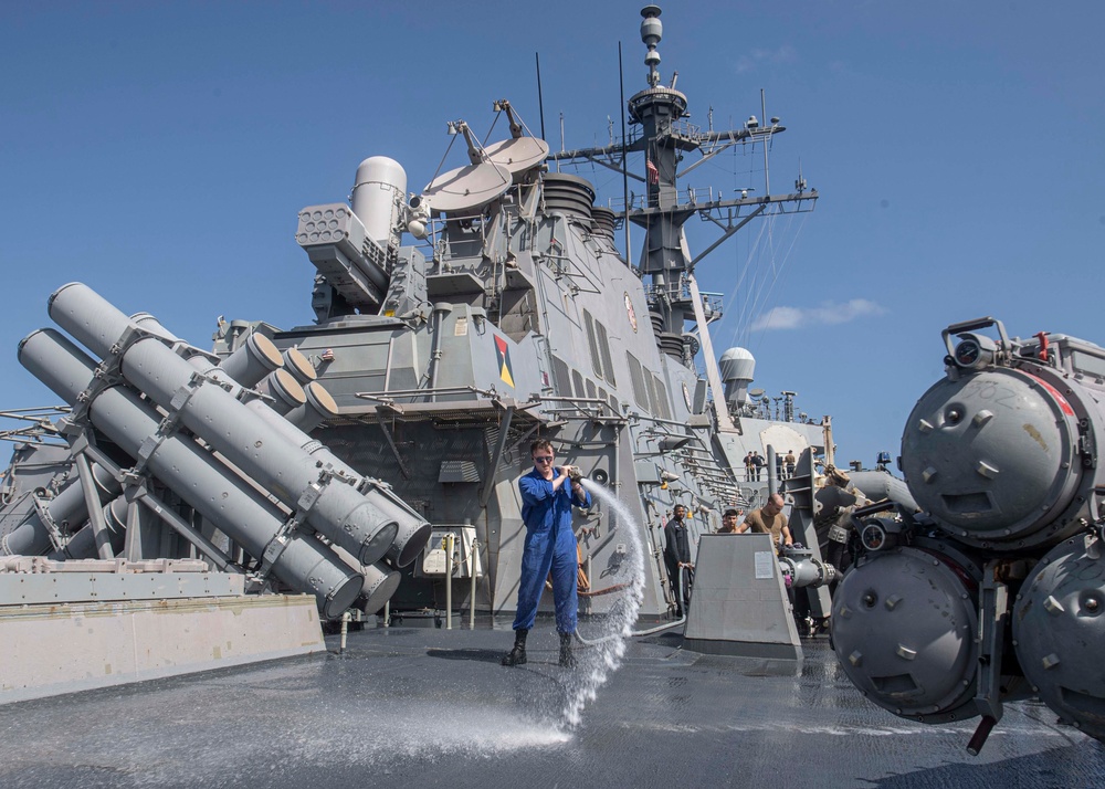 USS Carney (DDG 64)