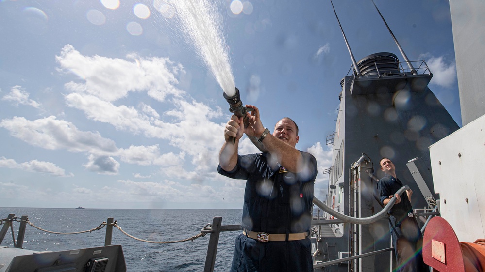 USS Carney (DDG 64)