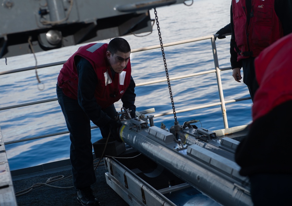 USS Theodore Roosevelt (CVN 71)