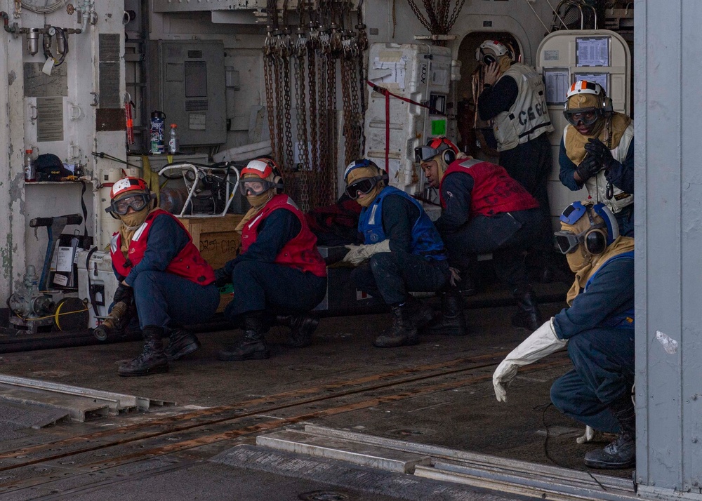 USS Normandy Conducts Aircraft Firefighting Drill