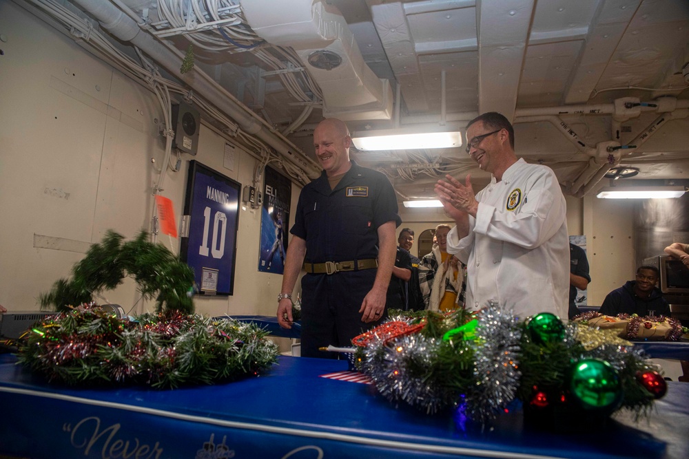 New York CO and XO judge a wreath competition