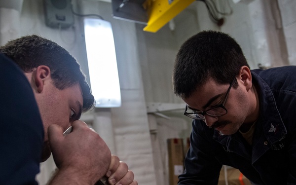 USS RAFAEL PERALTA (DDG 115)