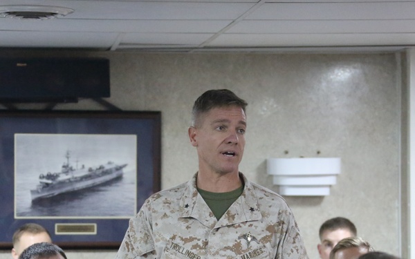 Task Force 51/5th Marine Expeditionary Brigade leadership visits USS Bataan