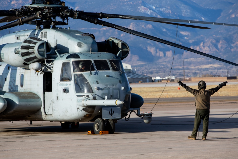 HMH-461 Preflight Operations