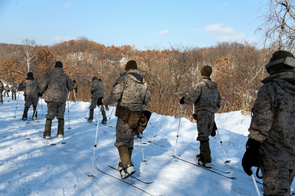 Echo Company Hits The Slopes at Northern Viper 2020