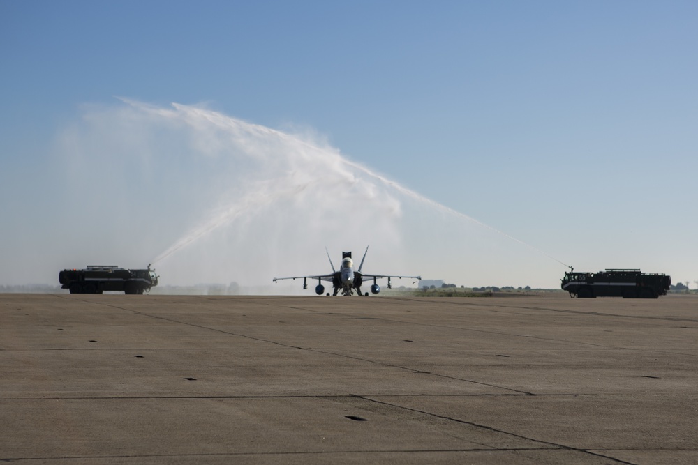 VMFA-225 Retires the F/A-18 Hornet