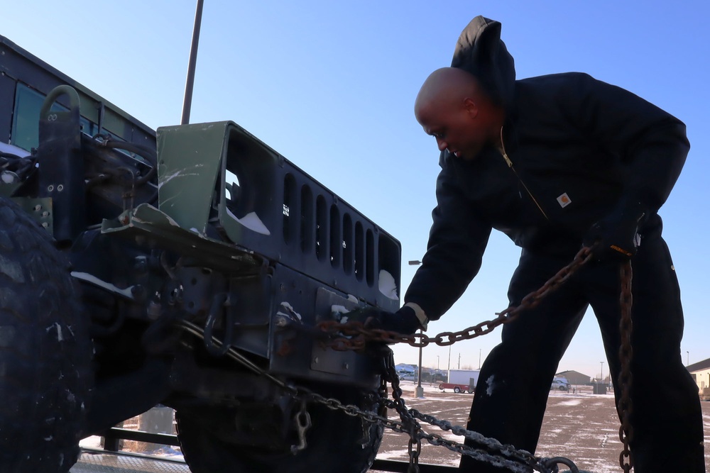 Malmstrom Command Chief immerses in 341st LRS routine