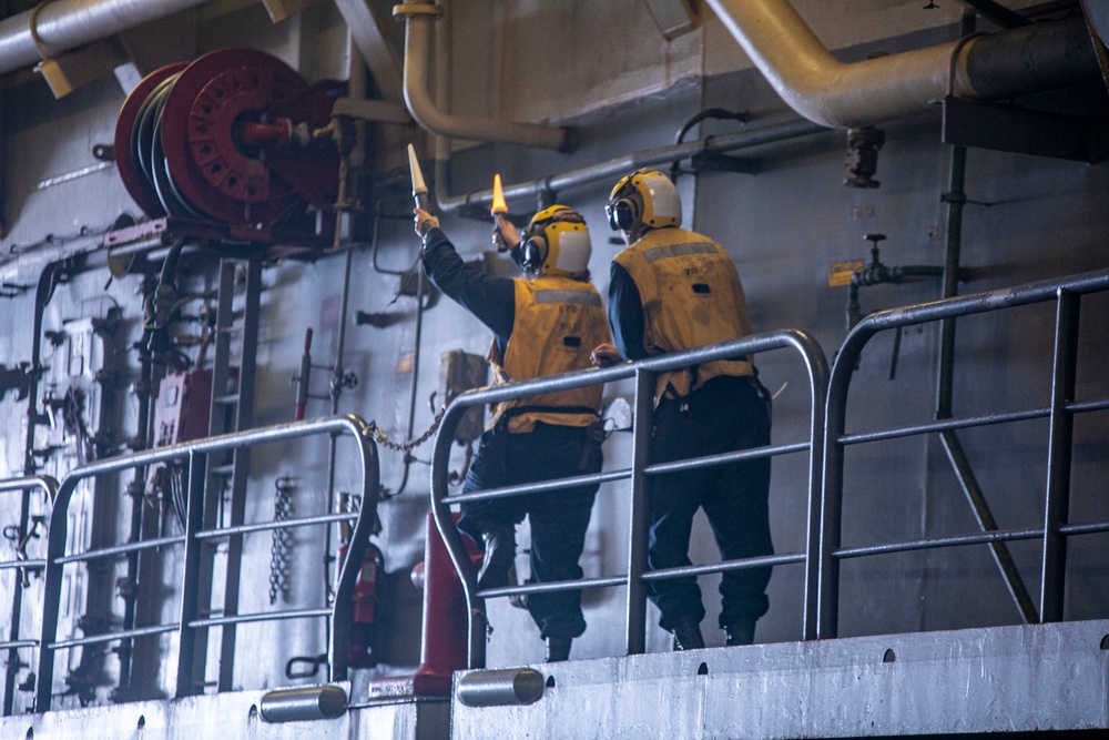 Sailor guides LCAC