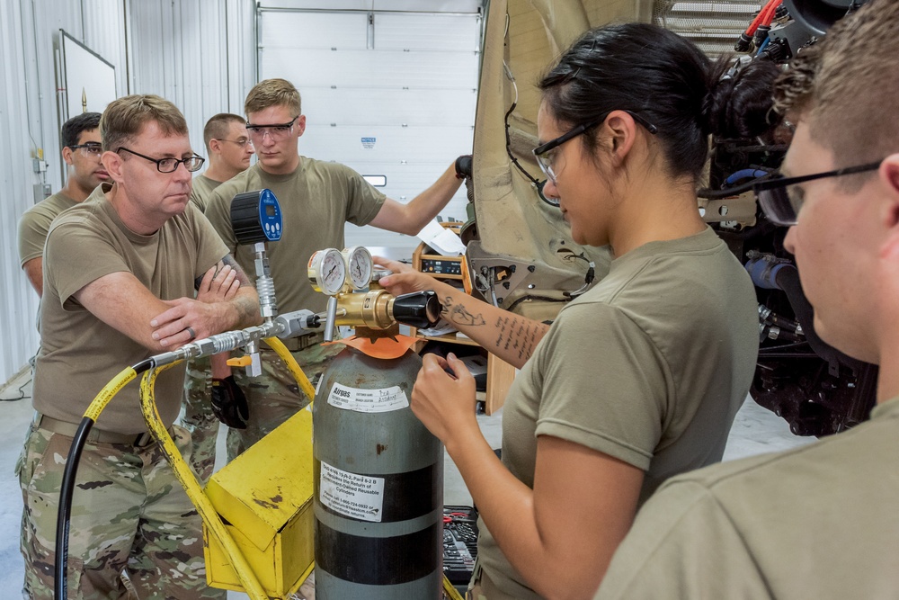Soldiers participate in JLTV Training at Ft. McCoy