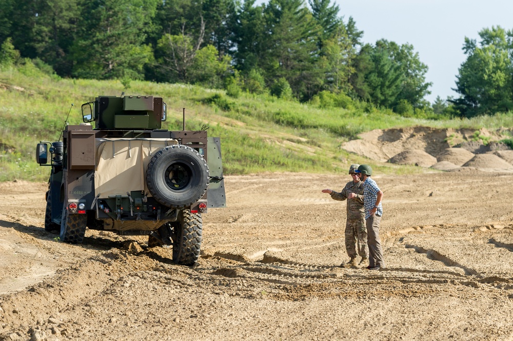 Soldiers participate in JLTV Training at Ft. McCoy
