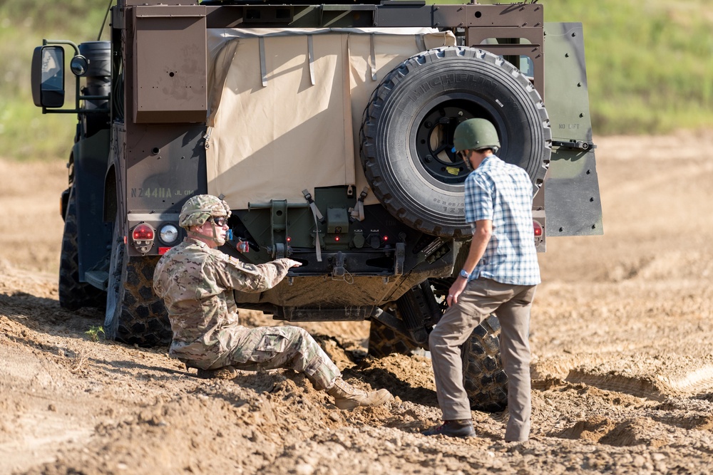 Soldiers participate in JLTV Training at Ft. McCoy