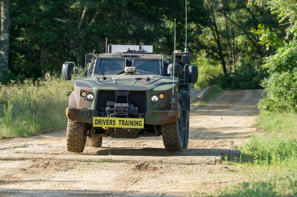 Soldiers participate in JLTV Training at Ft. McCoy