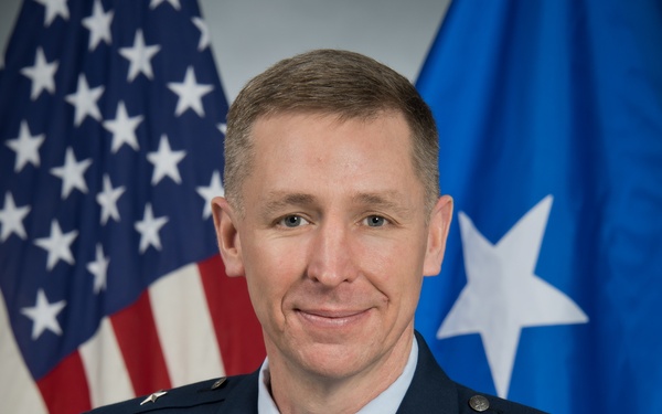 Brigadier General Evan Pettus official portrait