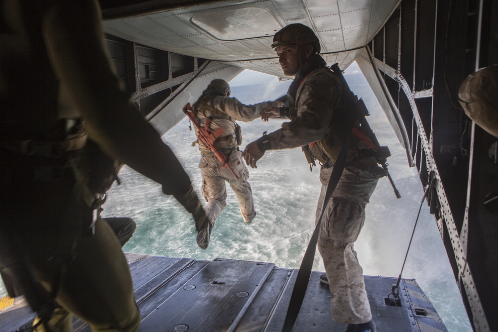 Iron Fist 2020: US Marines and JGSDF conduct helocast training