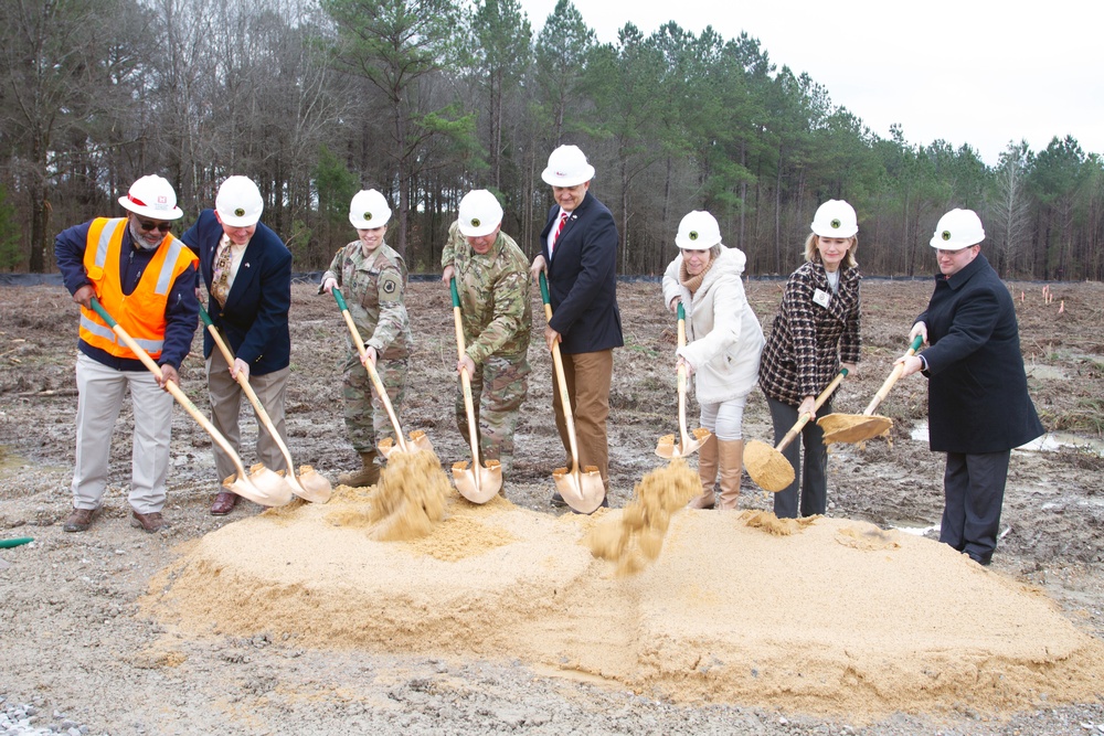 U.S. Army Reserve breaks ground on new Starkville Center