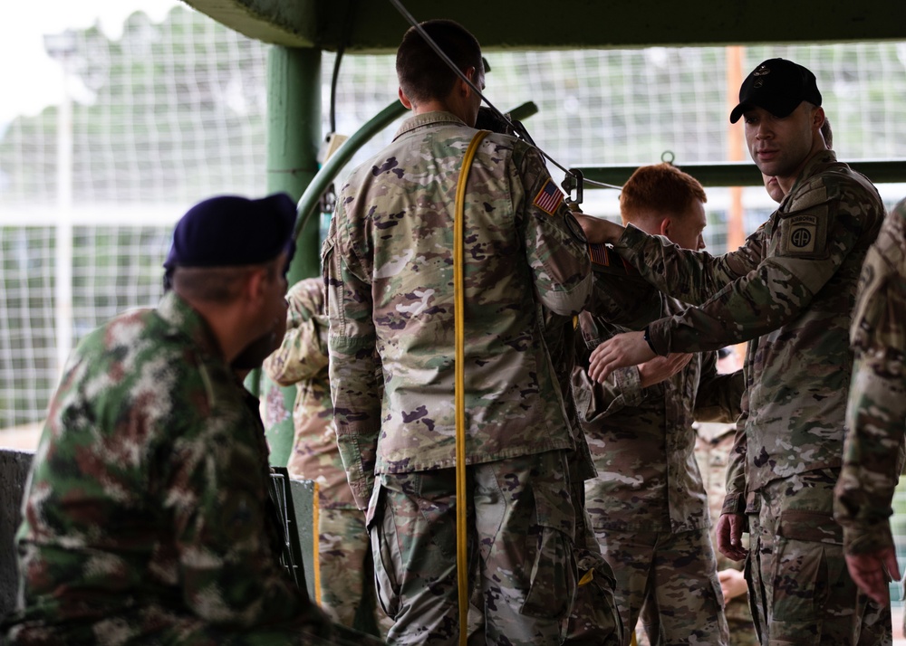 82nd Paratroopers train with Colombian partners during Dynamic Force Exercise
