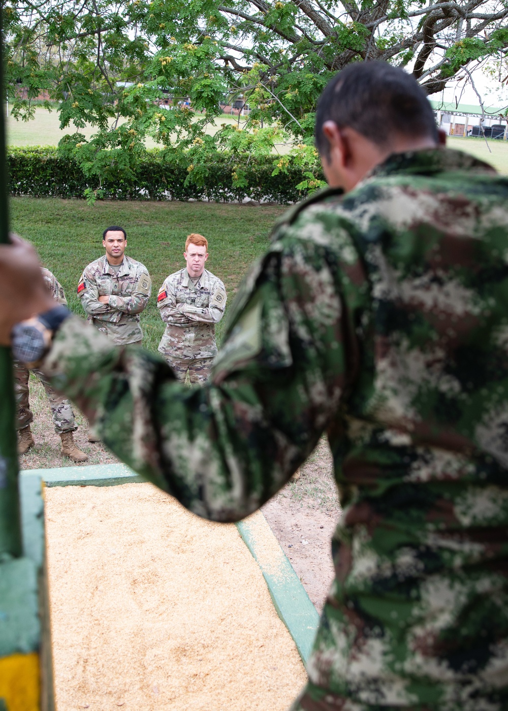 82nd Paratroopers train with Colombian partners during Dynamic Force Exercise