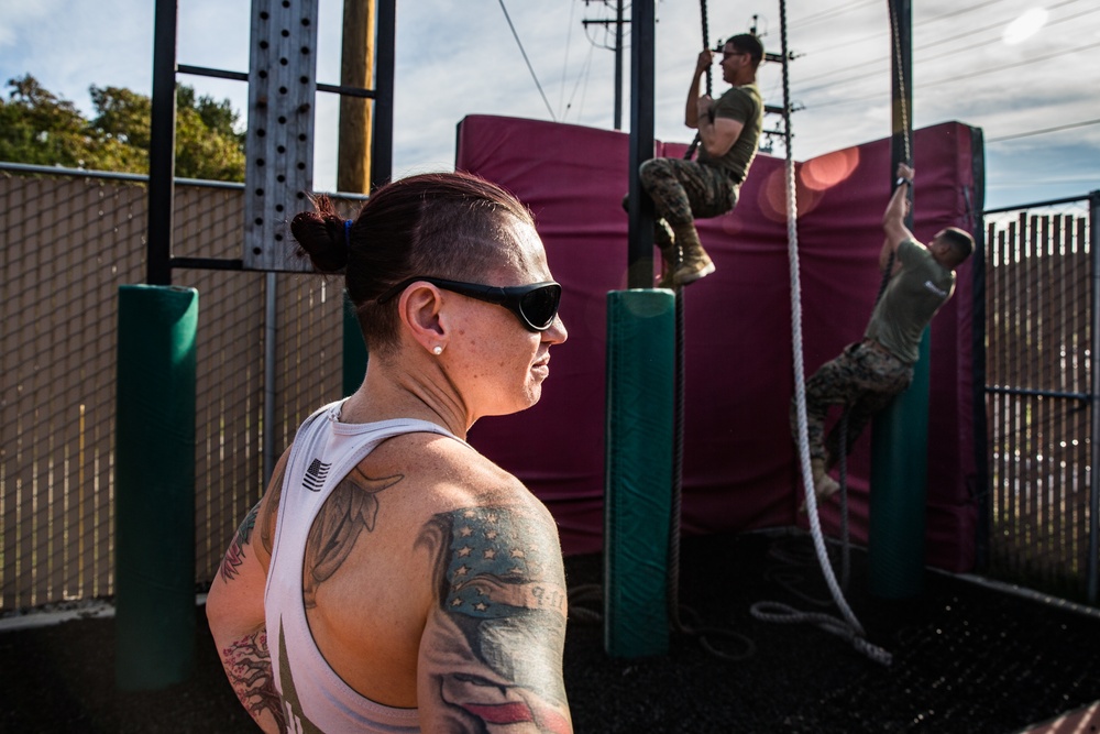 Catch a Lift Veterans work out with Sierra Battery, 5th Battalion, 11th Marine Regiment