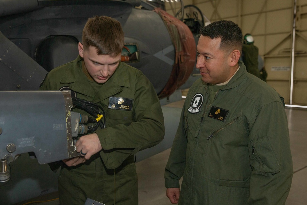 VMA-231 Performs Routine Maintenance as NAS Fallon