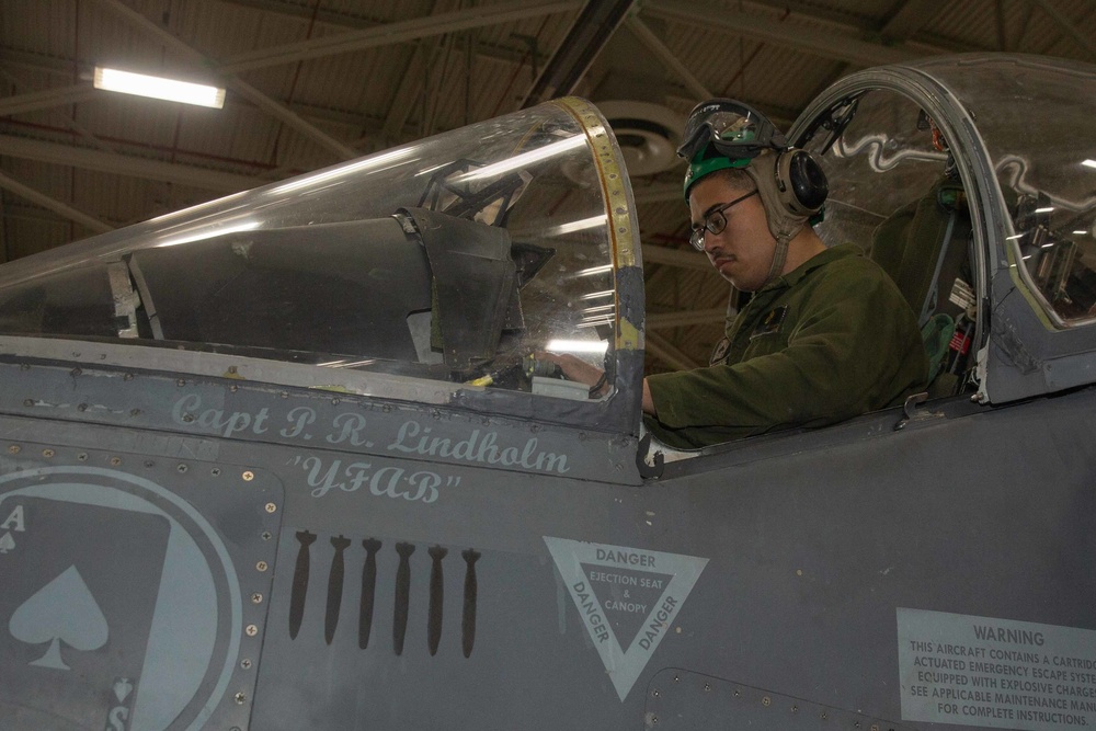 VMA-231 Performs Routine Maintenance as NAS Fallon